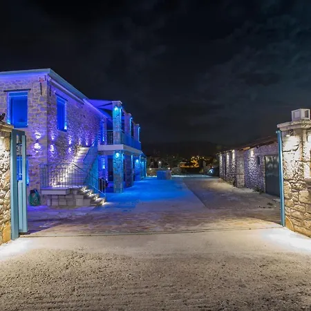 Βιλλα Το Πετρινο Stone Bild Villa Full Equipment Nafpaktos Exterior photo