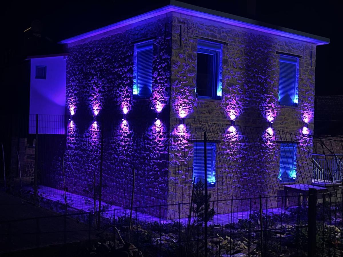 Villa βιλλα το πετρινο Stone Bild Full Equipment *
