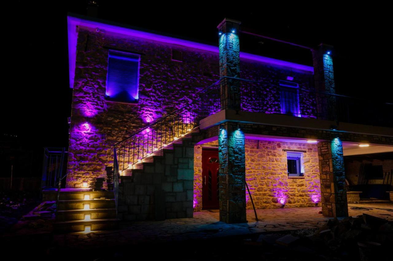 Villa βιλλα το πετρινο Stone Bild Full Equipment *